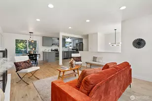 6046 NE 204th St, Kenmore, WA 98028 - Photo 4