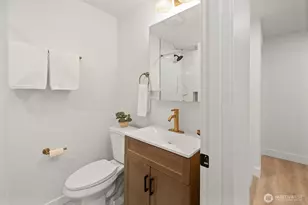 10406 115th Pl NE, Kirkland, WA 98033 - Photo 20