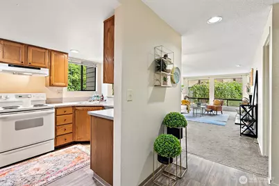 15123 Sunwood Boulevard #GG21, Tukwila, WA 98188 - Photo 4