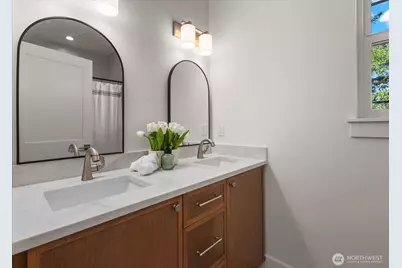 315 SE Andrews Street, Issaquah, WA 98027 - Photo 22