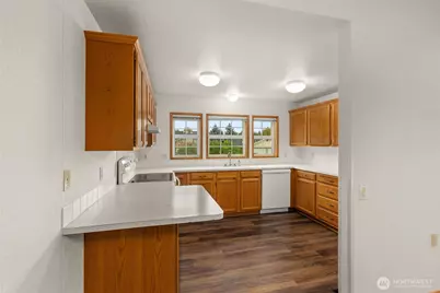 108 Carl Sandburg Drive, Centralia, WA 98531 - Photo 8