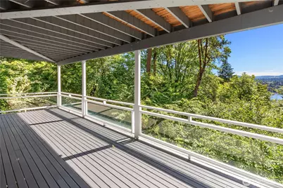 9210 Parkwood Ridge Road, Mercer Island, WA 98040 - Photo 34
