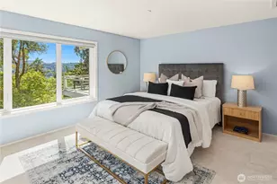 9210 Parkwood Ridge Rd, Mercer Island, WA 98040 - Photo 16