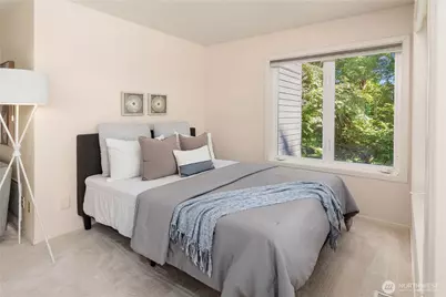 9210 Parkwood Ridge Road, Mercer Island, WA 98040 - Photo 26