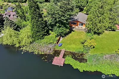 5620 Halls Lake Way, Lynnwood, WA 98036 - Photo 2