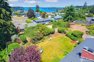1754 N Narrows Dr, Tacoma, WA 98406 - Photo 34