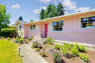 1754 N Narrows Dr, Tacoma, WA 98406 - Photo 4