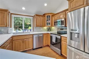 17424 SE 298th St, Kent, WA 98042 - Photo 14