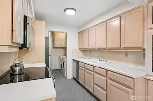 7324 N Skyview Pl, Tacoma, WA 98406 - Photo 16