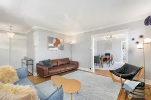 3936 Woodland Park Ave N, Seattle, WA 98103 - Photo 8