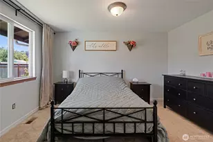 205 Washington Ave S, Eatonville, WA 98328 - Photo 12