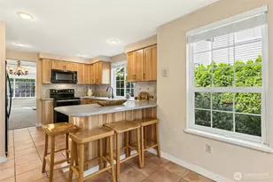 24311 SE 41st Pl, Sammamish, WA 98029 - Photo 14