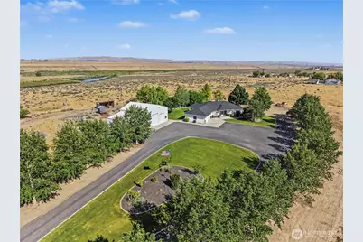 2328 Rd 10.2 NE, Moses Lake, WA 98837 - Photo 2