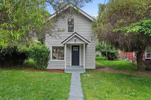 2322 S Ash St, Tacoma, WA 98405 - Photo 1