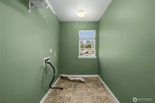 18428 Village Pkwy E, Bonney Lake, WA 98391 - Photo 30