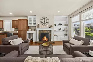 18428 Village Pkwy E, Bonney Lake, WA 98391 - Photo 8