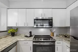 15300 112th Ave NE, Bothell, WA 98011 - Photo 8