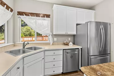 15802 123rd Avenue E, Puyallup, WA 98374 - Photo 14