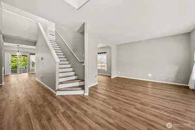 15802 123rd Avenue E, Puyallup, WA 98374 - Photo 2