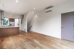 612 N 45th St, Seattle, WA 98103 - Photo 16