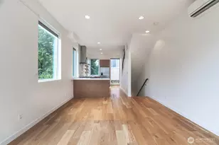 612 N 45th St, Seattle, WA 98103 - Photo 14