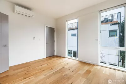 612 N 45th Street #C, Seattle, WA 98103 - Photo 24