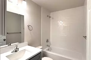 2020 Grant Ave S, Renton, WA 98055 - Photo 12