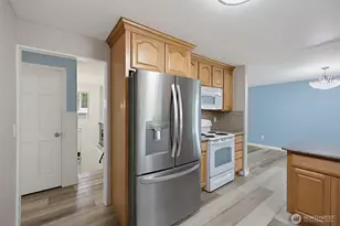 8414 56th St W, University Place, WA 98467 - Photo 14