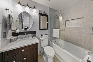 10704 126th Ave NE, Kirkland, WA 98033 - Photo 16