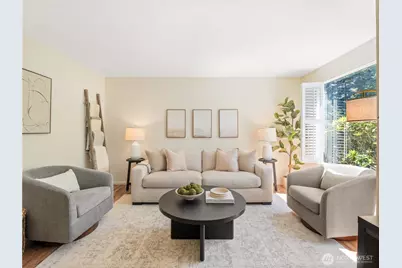 4170 244th Place SE, Sammamish, WA 98029 - Photo 2