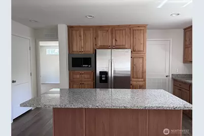 1561 E Trails End Drive, Belfair, WA 98528 - Photo 12