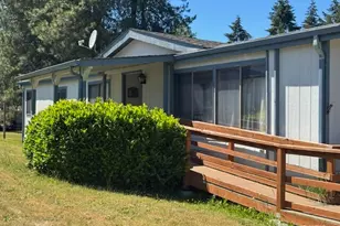 90 Baywood Village Rd, Sequim, WA 98382 - Photo 2
