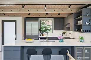 301 Lee St, Seattle, WA 98109 - Photo 4