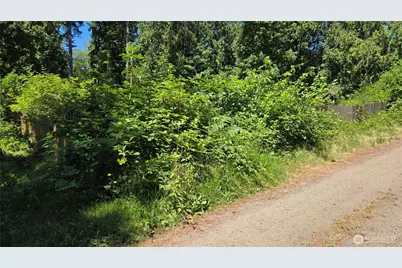 9287 NE Spruce Avenue, Indianola, WA 98342 - Photo 14