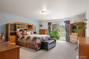341 E Rainier Ct, Allyn, WA 98524 - Photo 20