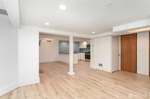 5523 Woodlawn Ave N, Seattle, WA 98103 - Photo 10
