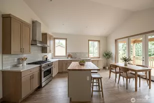 726 Shelter Bay, La Conner, WA 98257 - Photo 4