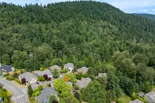 14411 SE 89th Pl, Newcastle, WA 98059 - Photo 38