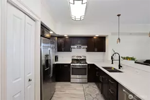 320 E 32nd St, Tacoma, WA 98404 - Photo 10