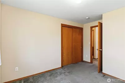 912 Edinburgh Court, Kelso, WA 98626 - Photo 16
