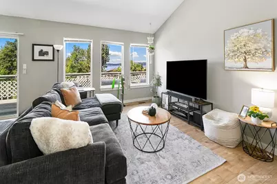 27917 10th Avenue S, Des Moines, WA 98198 - Photo 2
