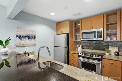 1711 E Olive Way #314, Seattle, WA 98102 - Photo 10