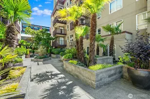 1711 E Olive Wy, Seattle, WA 98102 - Photo 16