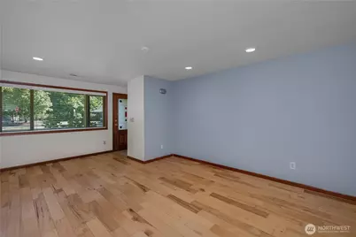2015 2017 8th Court SW, Olympia, WA 98502 - Photo 4