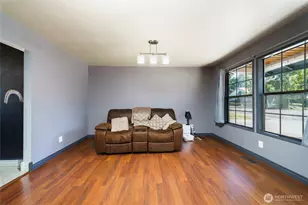 1225 SW Barrington Dr, Oak Harbor, WA 98277 - Photo 8