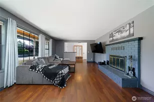 1225 SW Barrington Dr, Oak Harbor, WA 98277 - Photo 6