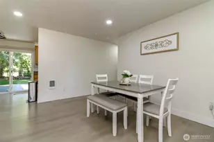 12524 Bingham Ave E, Tacoma, WA 98446 - Photo 8