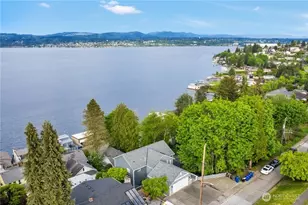 9844 Arrowsmith Ave S, Seattle, WA 98118 - Photo 2