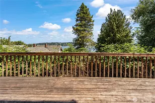 9844 Arrowsmith Ave S, Seattle, WA 98118 - Photo 10