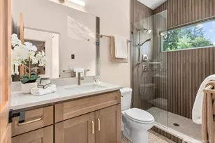 3706 NE 137th St, Seattle, WA 98125 - Photo 14